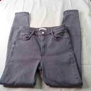 Zara Gray Skinny Jeans Size 6 with Stretchy Fit and Tapered Legs